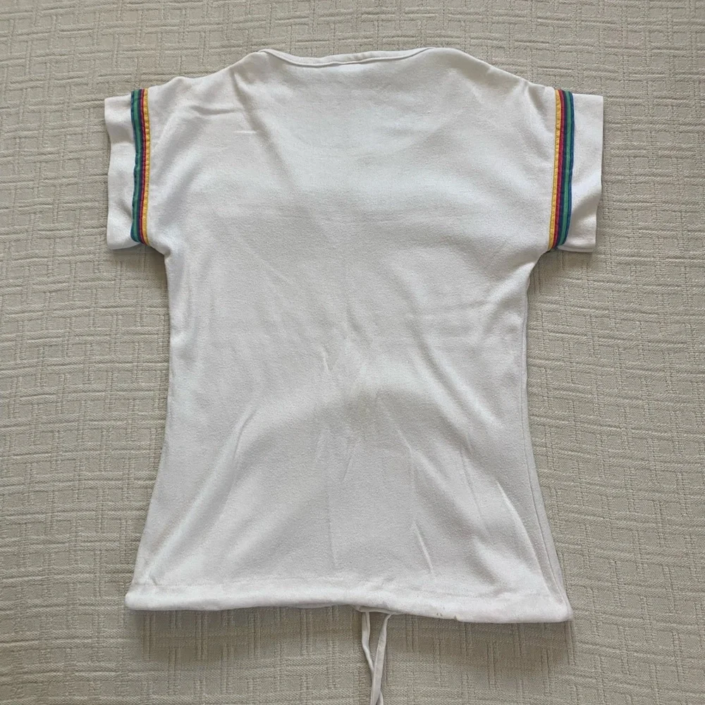 True vintage rainbow top. - Picture 5 of 9